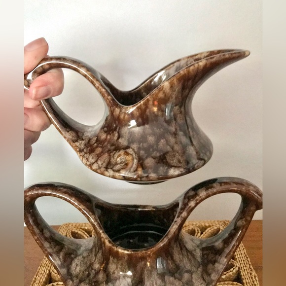 Mid century Beauceware pottery creamer and sugar set 🤎 - Picture 2 of 9